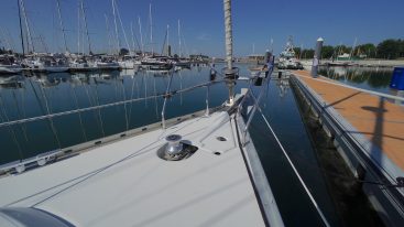 Jeanneau 43DS - 14 (1)