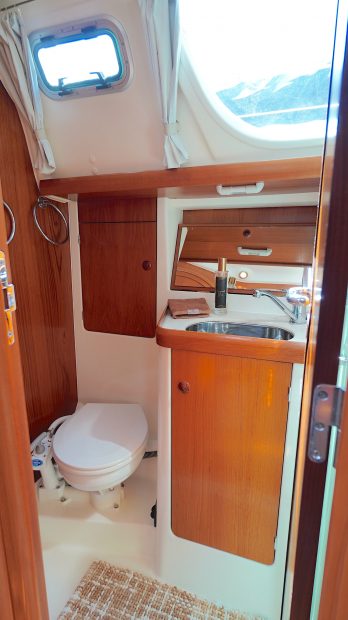 Jeanneau 43DS - 24