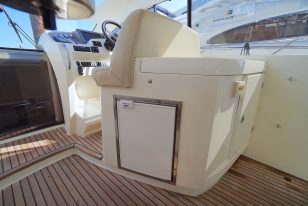 Jeanneau Prestige 42S Hardtop - 16