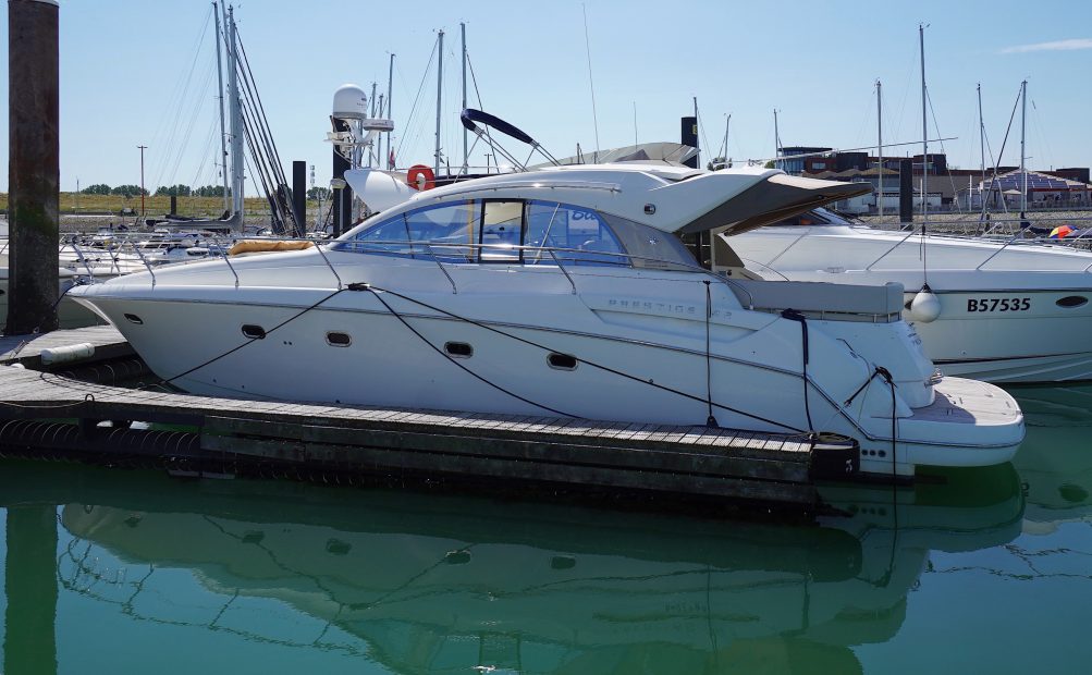 Jeanneau Prestige 42S Hardtop - 2 (2)