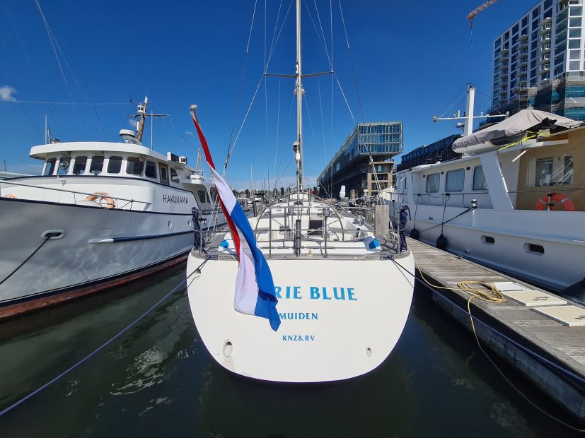 Nautor Swan 60 Marie Blue hull - 2