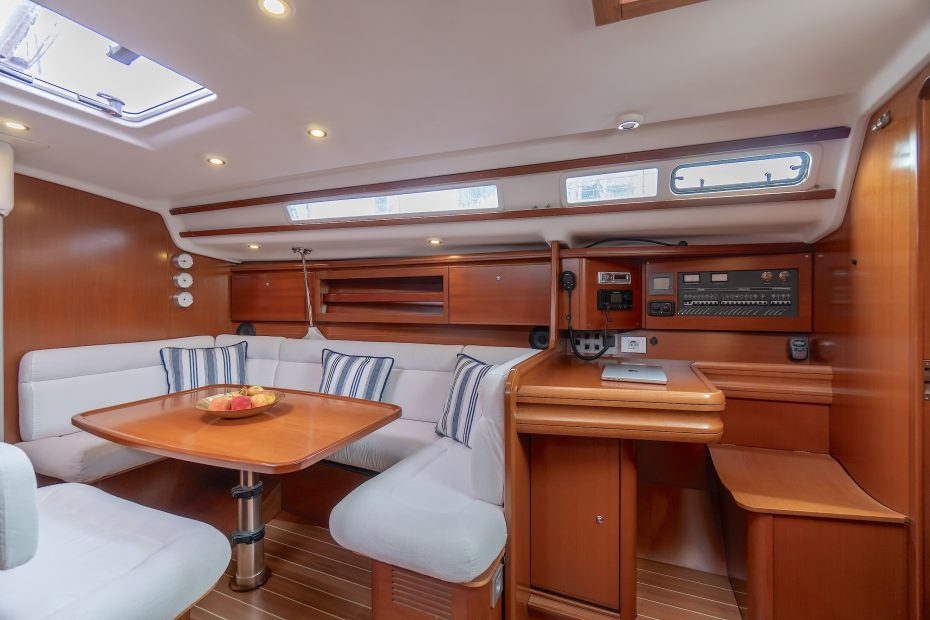 Grand Soleil 37 B&C Wicked Lady 6 - 002c