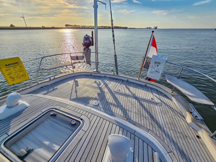 Hallberg-Rassy 48 Voice of the Sea - 002m