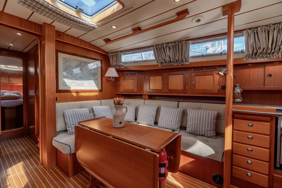 Hallberg-Rassy 48 Voice of the Sea - 003c