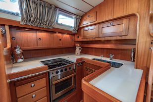 Hallberg-Rassy 48 Voice of the Sea - 003l