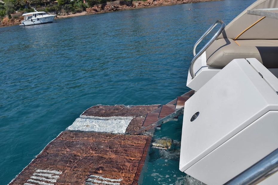 Galeon 430 Skydeck - 001o