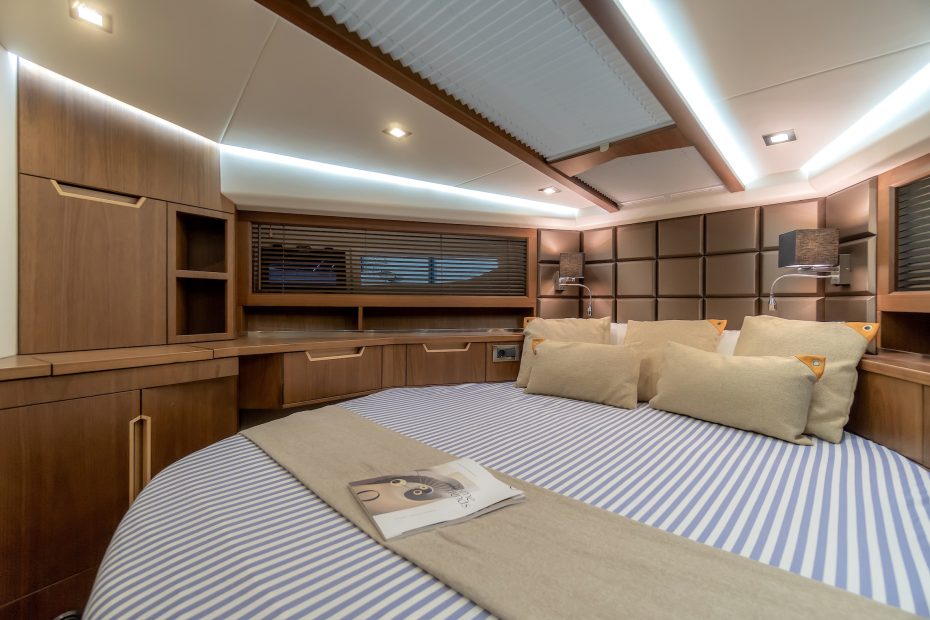 Galeon 430 Skydeck - 002k