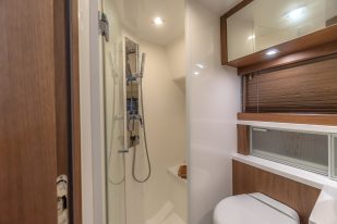 Galeon 430 Skydeck - 002o