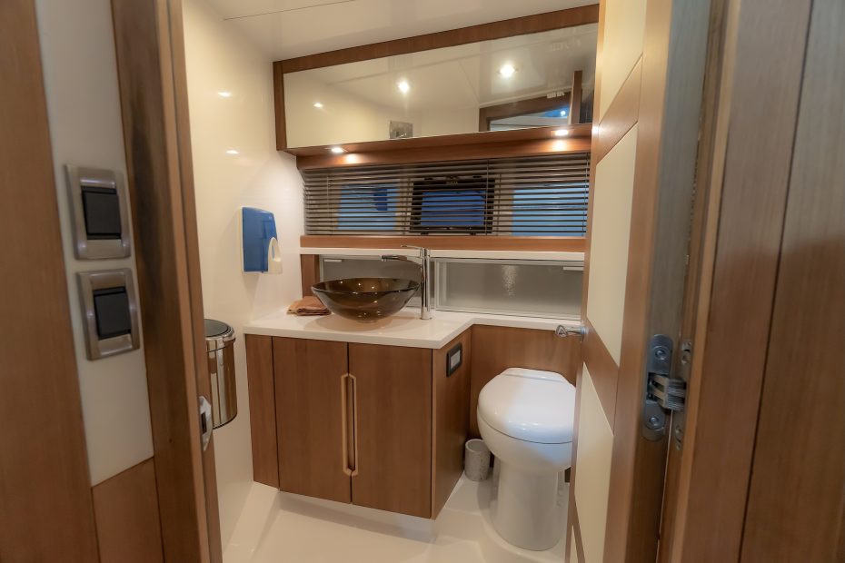 Galeon 430 Skydeck - 002t