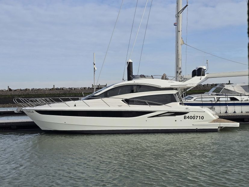 Galeon 430 Skydeck - 01a